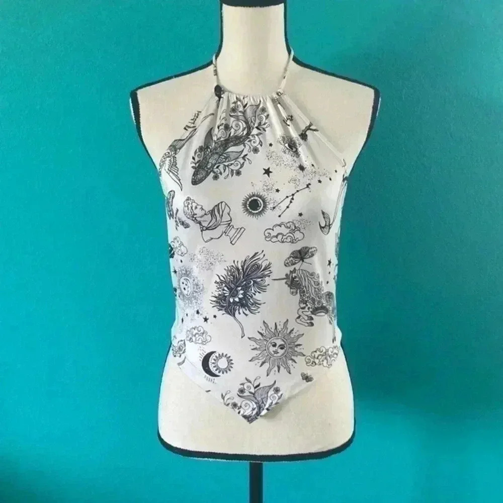 ⭐️ Ginger G halter black and white top